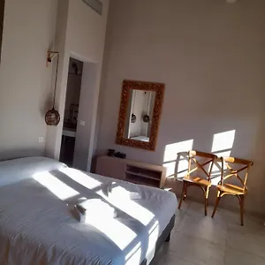 apparts-et-lofts-bistrot-des-alpilles.fr-provencehotel.com/