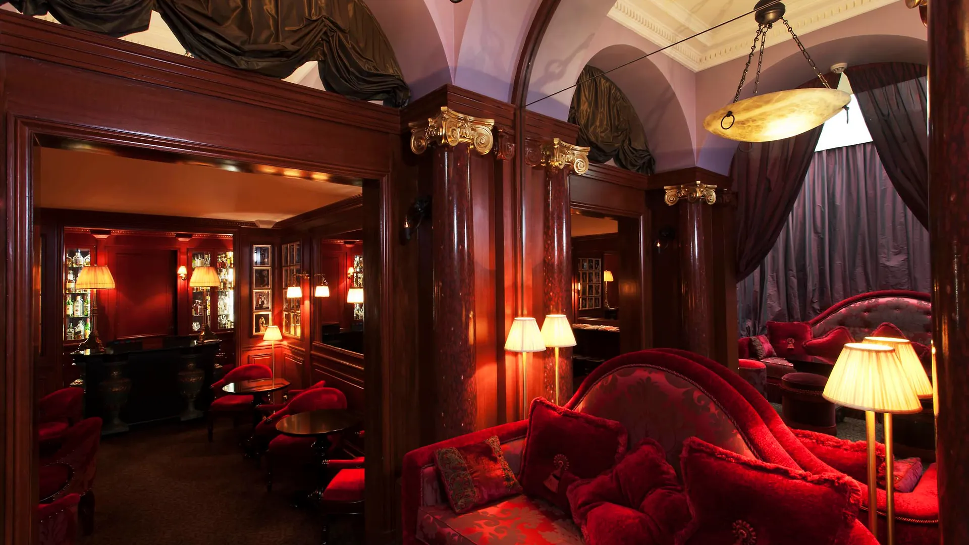 Maison Athenee Paris Hotel