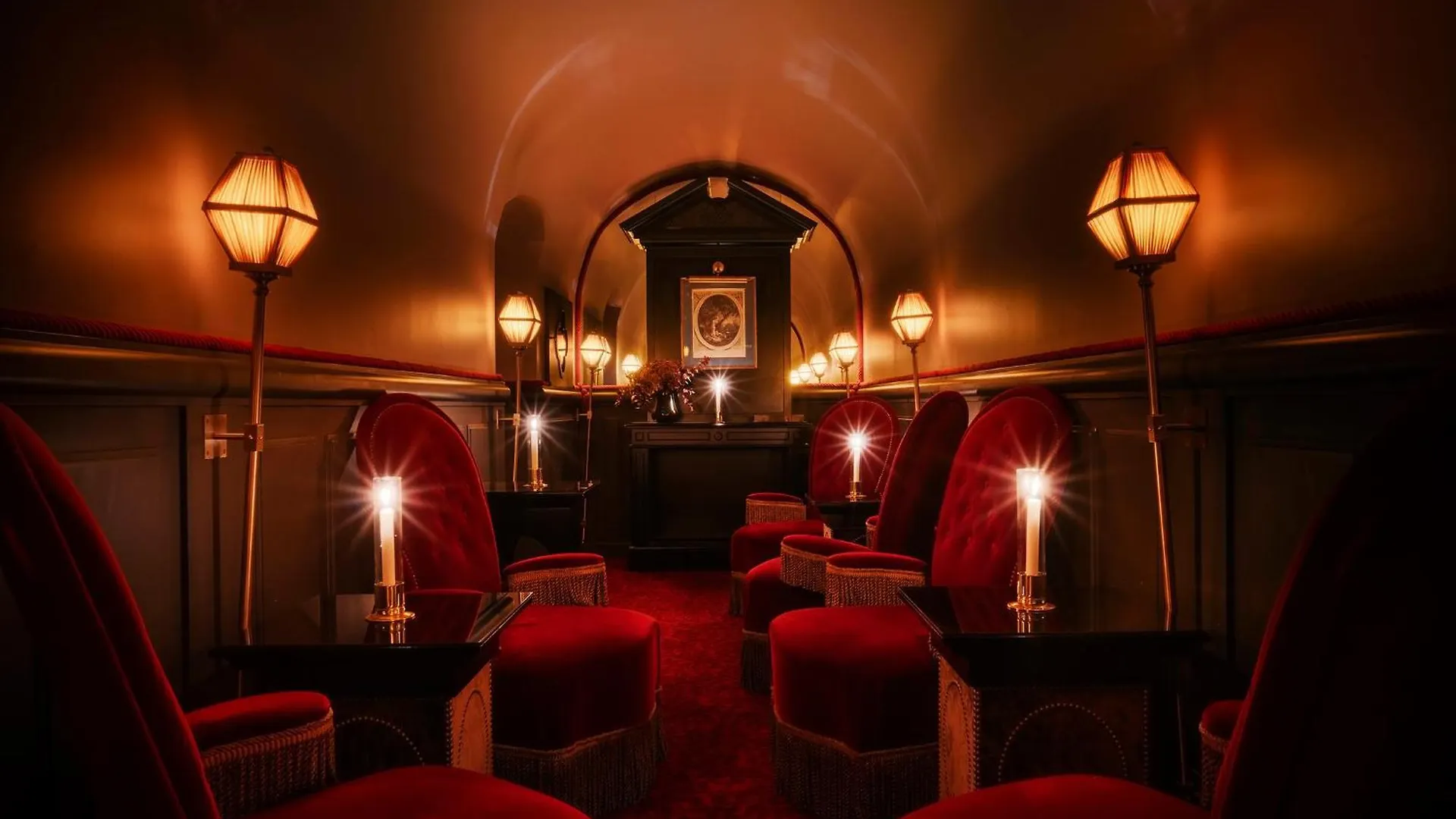 Maison Athenee Paris