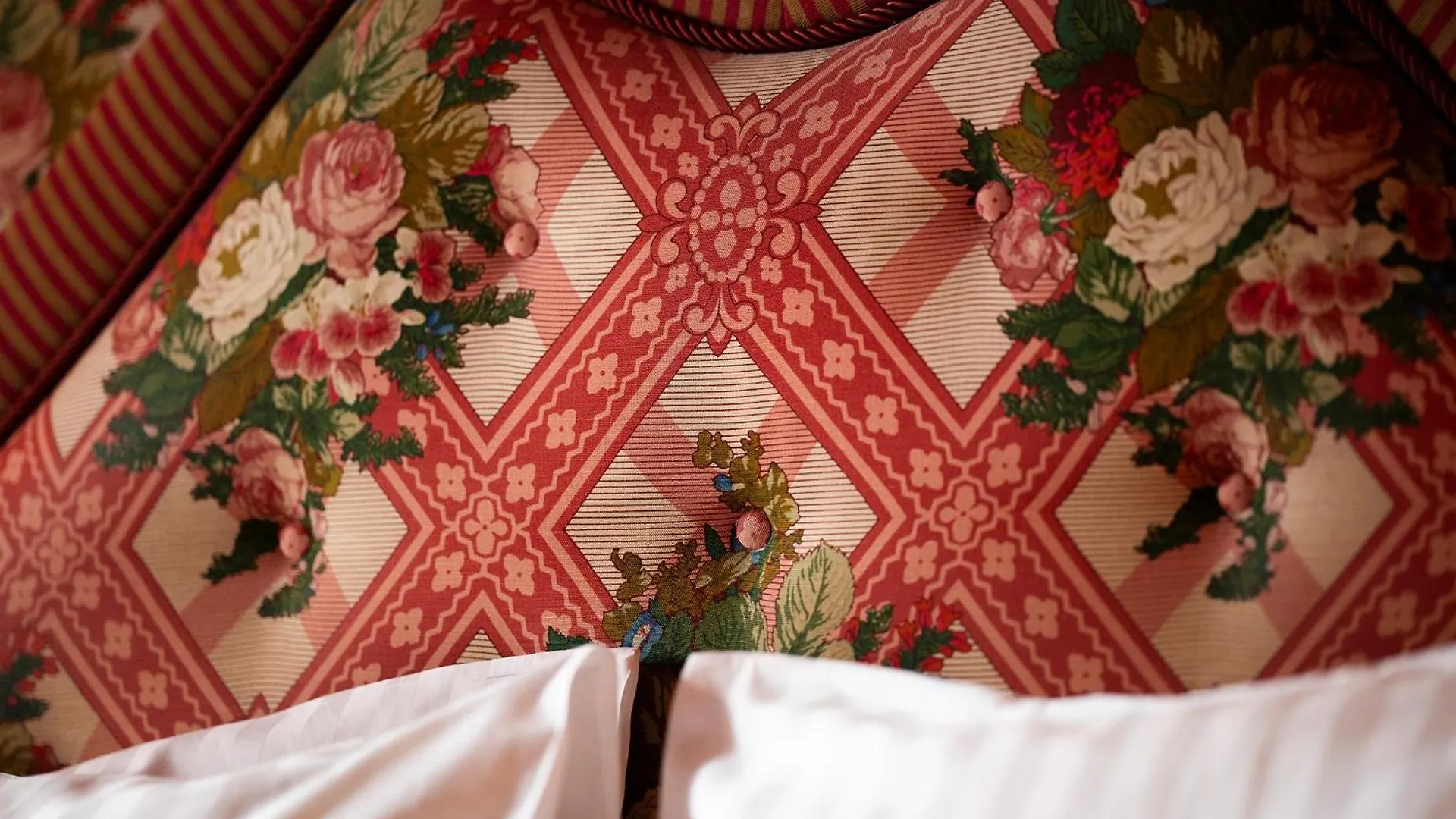 Hotel Maison Athenee Paris