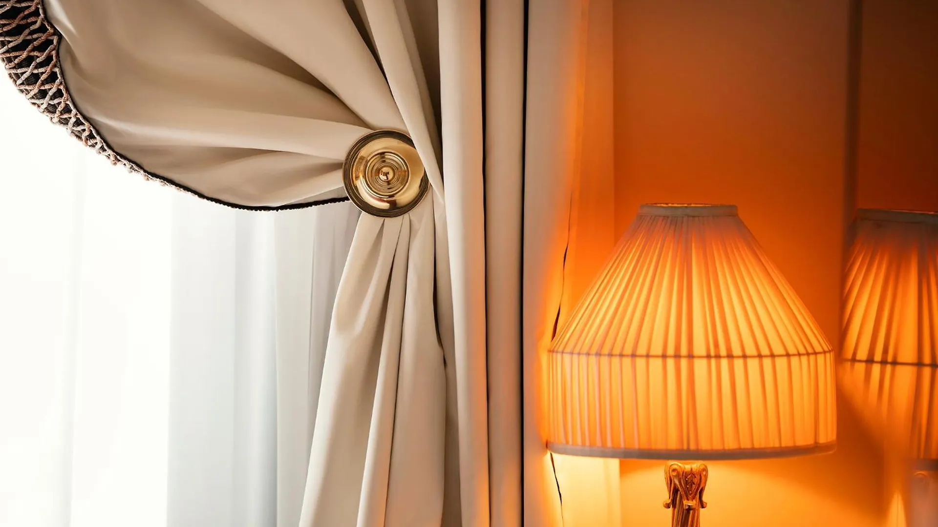 Maison Athenee Paris 4*,  France
