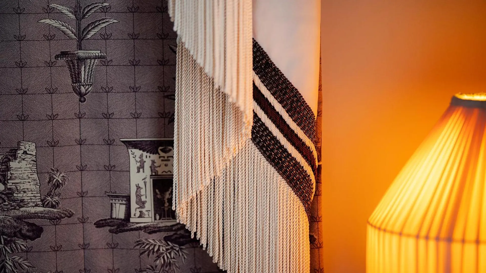 Maison Athenee Paris Hotel