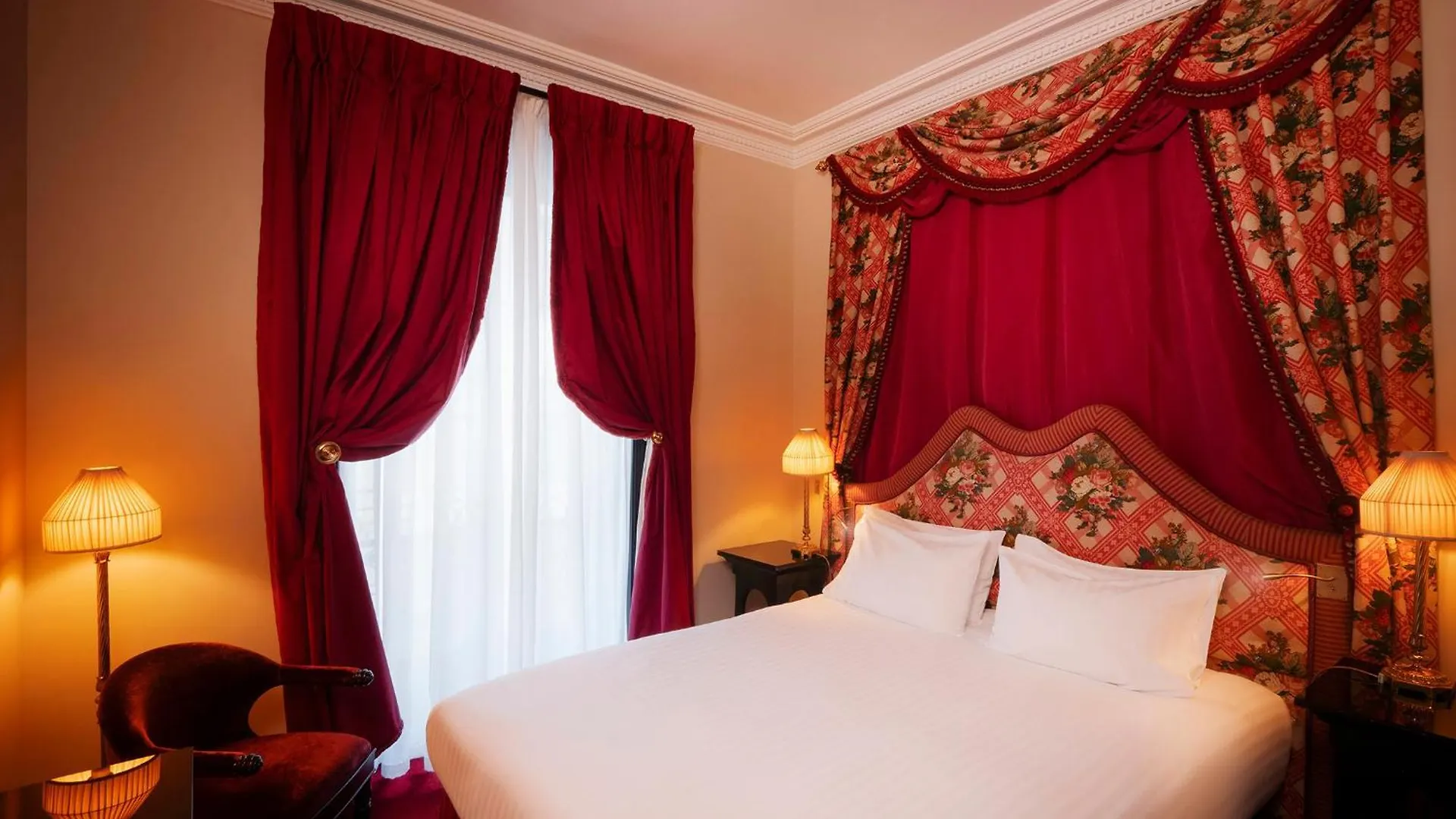 Maison Athenee Paris France