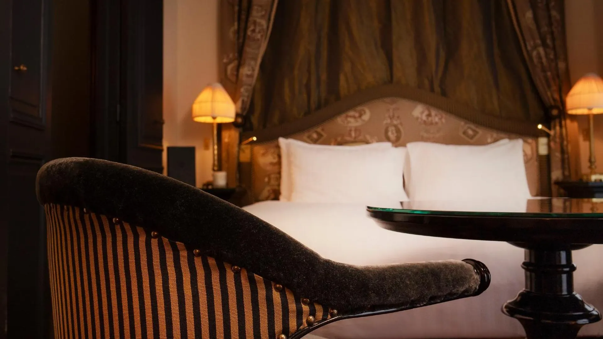 Hotel Maison Athenee Paris